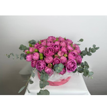 Мисти Баблс — коробка с розами и эвкалиптом