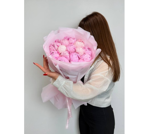 15 пионов Сара Бернар