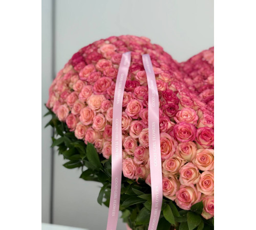 Малиновый закат, 501 роза в сердце